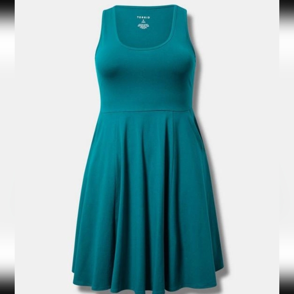 Torrid Foxy Skater Dress Fit And Flare In Everglade Green Sz 0X / L / XL - Picture 2 of 5